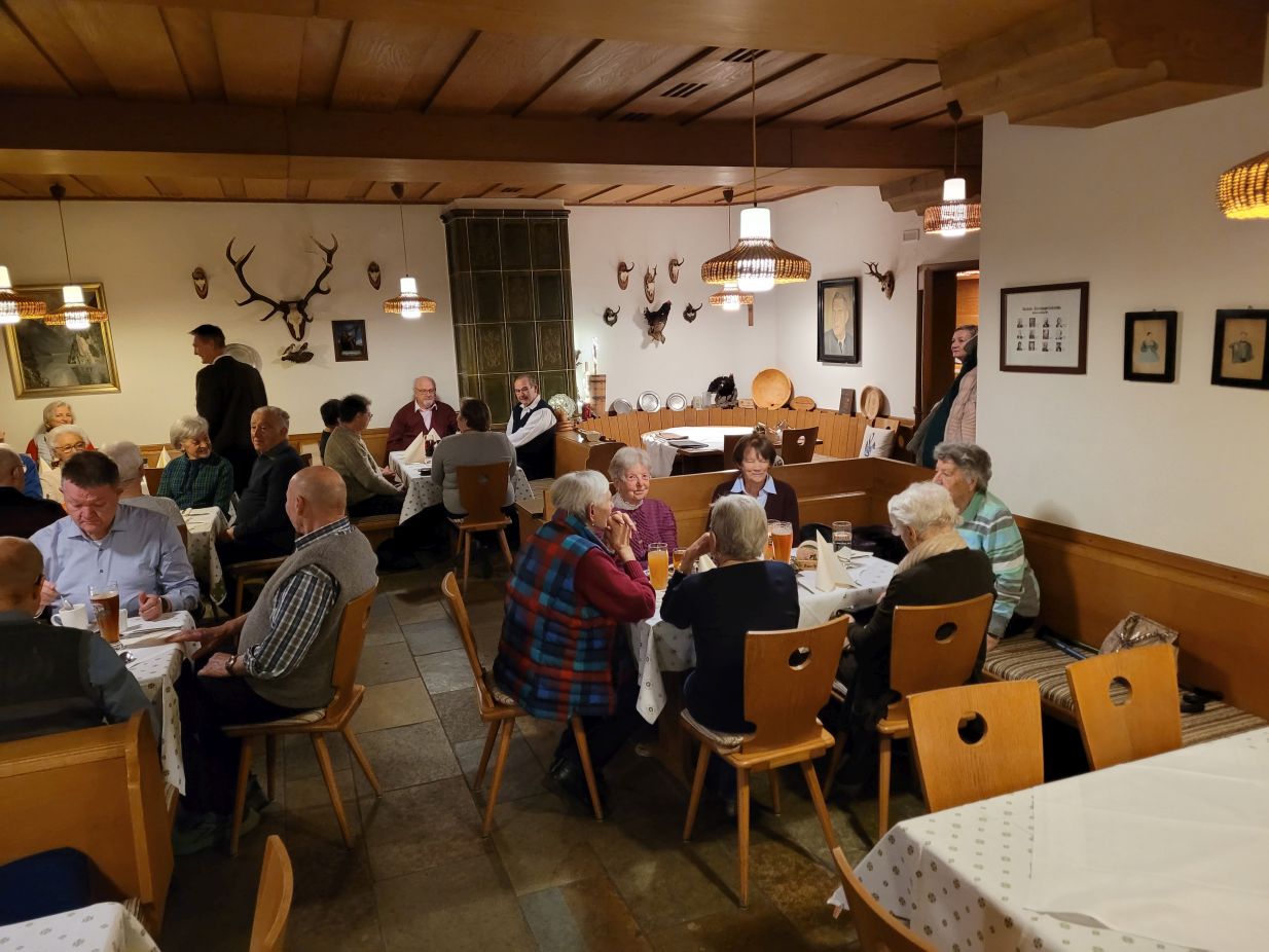 2025-68 Jahresabschlußfeier.jpg